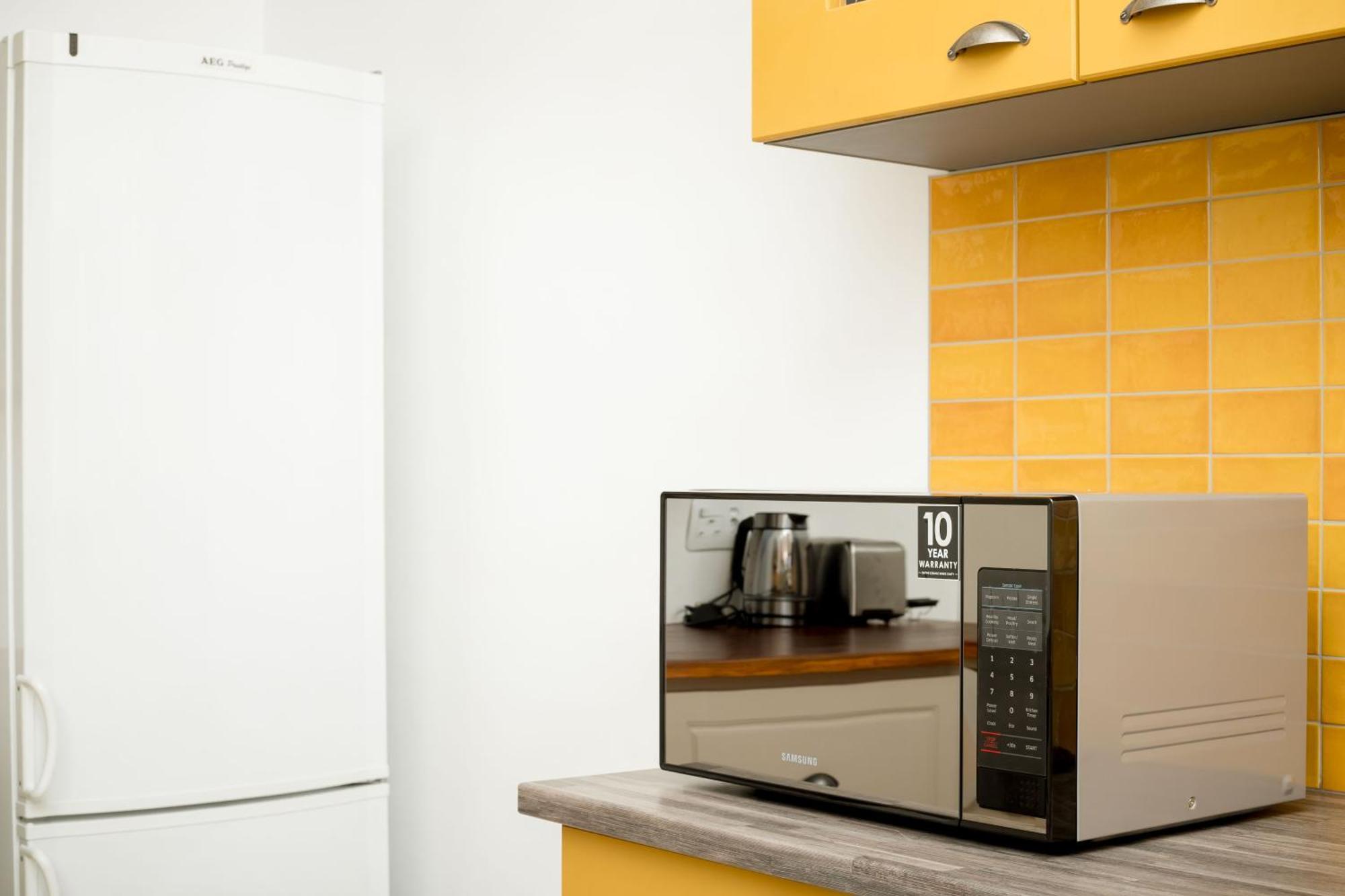 Urban Oasis Apartments At Hidas 빈트후크 외부 사진